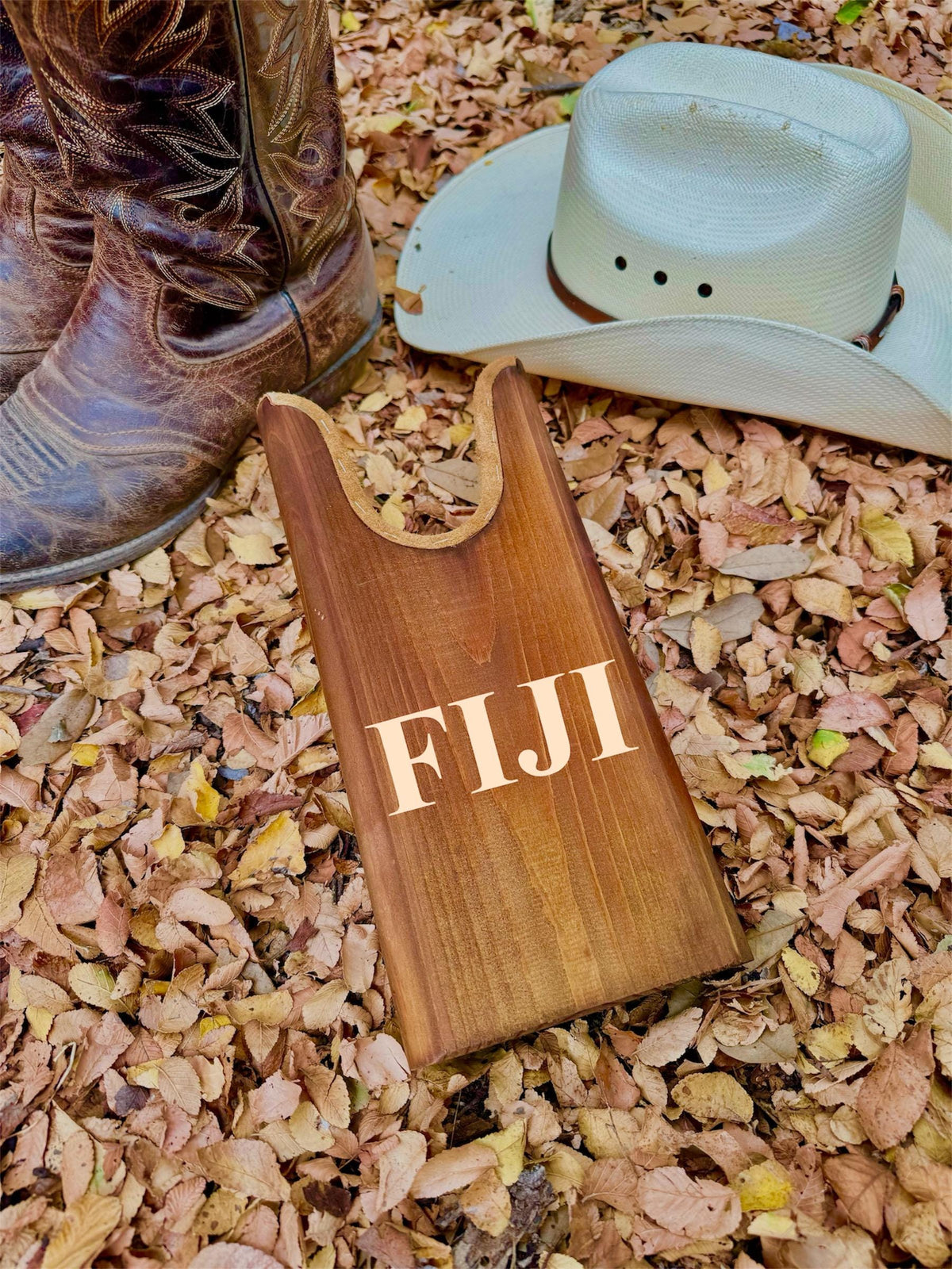 FIJI (ΦΓΔ) Fraternity Wooden Boot Jack