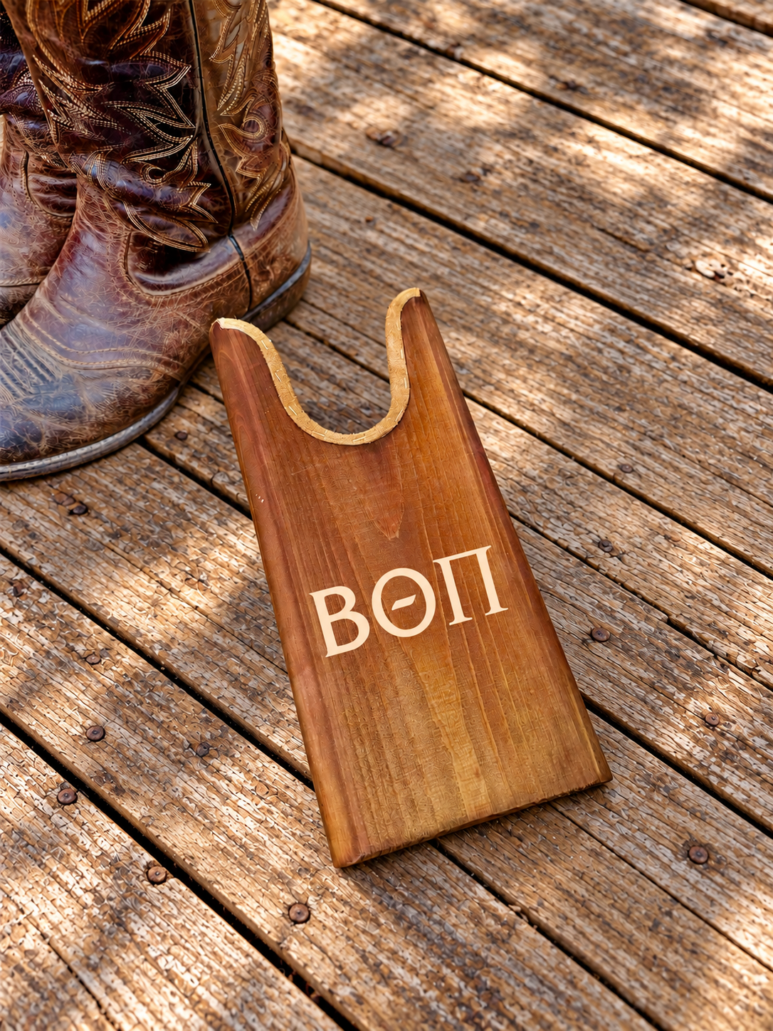 Beta Theta Pi (ΒΘΠ) Fraternity Wooden Boot Jack